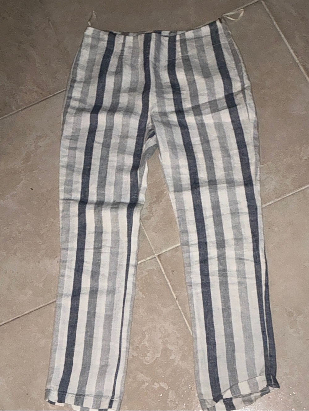 Striped Lightweight Linen-Blend Women’s Pants in Blue & White
